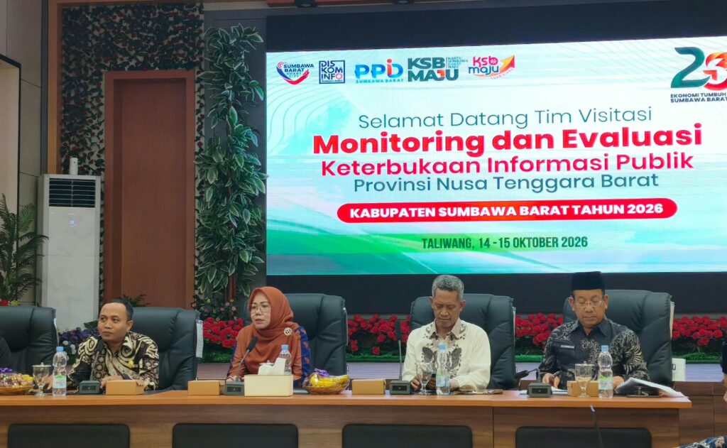 MEDIAKSB - Monev KIP oleh KI NTB di Sumbawa Barat, Kamis (15/10/2026) (Foto: Imam Fauzan/MEDIAKSB)