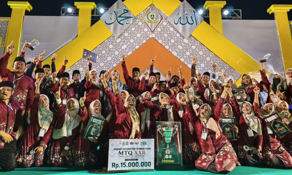 MEDIAKSB - Kafilah Kecamatan Taliwang pada MTQ ke XXII di Seteluk, Jumat (02/09/2026) (Foto: Imam Fauzan)