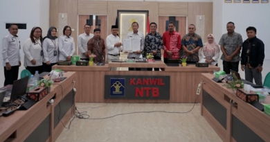 MEDIAKSB - Harmonisasi Raperda RIPPARKAB di Kanwil Kemenkum NTB.