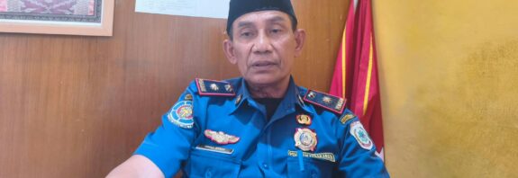 MEDIAKSB - Kepala Dinas Damkarmat KSB, Abdul Rozak, Senin (05/10/2026) (Foto: Imam Fauzan)