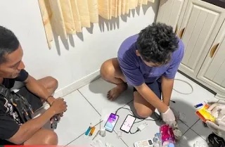 MEDIAKSB - Pengamanan seorang pria berinisial D beserta barang bukti di Maluk oleh Polres Sumbawa Barat (Foto: Polres KSB)